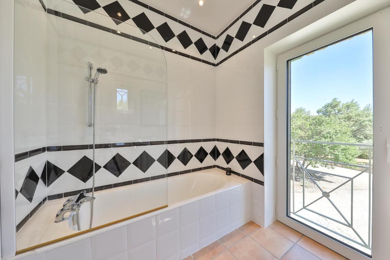 グルト Quintessence Provence Bed & Breakfast エクステリア 写真