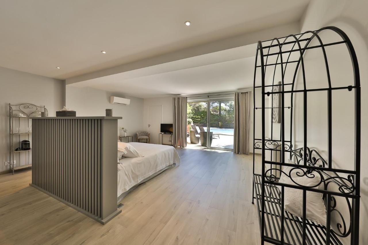 グルト Quintessence Provence Bed & Breakfast エクステリア 写真