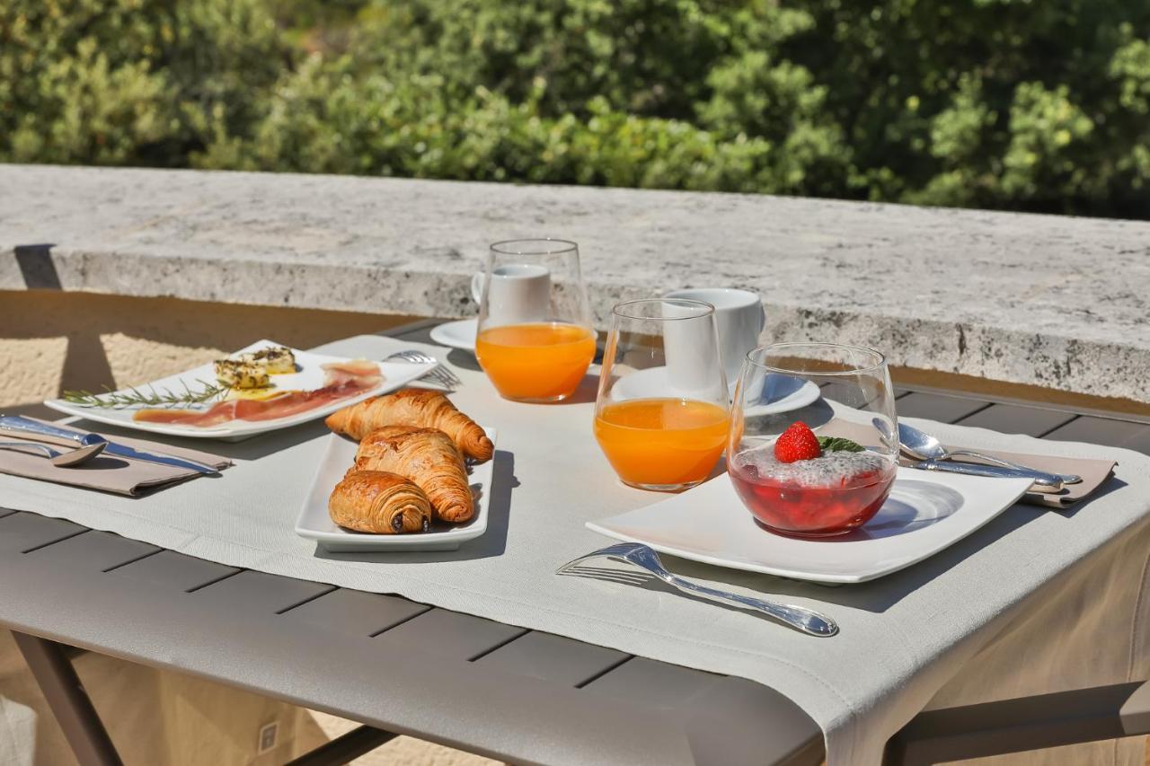 グルト Quintessence Provence Bed & Breakfast エクステリア 写真